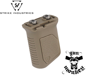 Chwyt Strike Industries M-LOK Angled Vertical Grip - Short - FDE (SI-AR-CMAG-S-FDE)